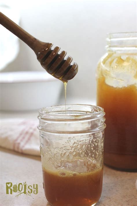 How do you Decrystallize raw honey?