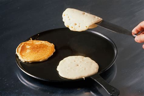 How do you Unclump pancake batter?