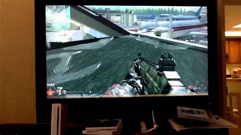 How do you add a controller to split-screen MW2?
