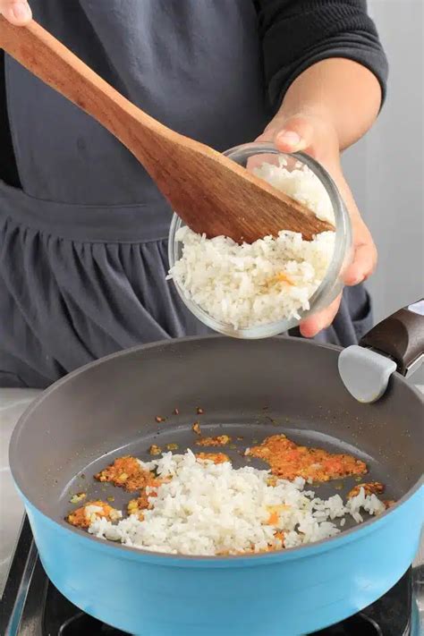 How do you add rice to soup without getting soggy?