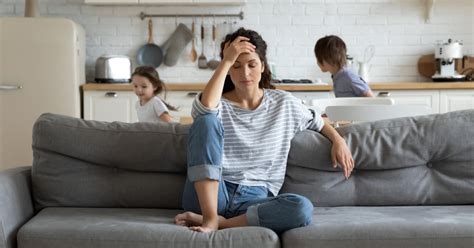 How do you calm a stressed parent?