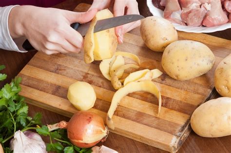 How do you clean potatoes?