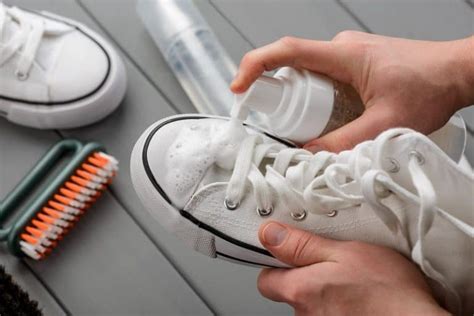 How do you clean trainers naturally?
