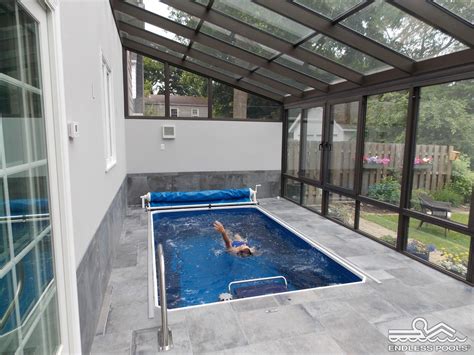 How do you close a pool for the year?