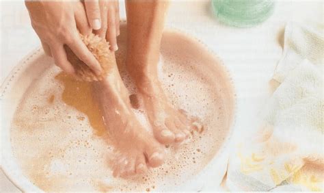 How do you completely clean your feet?
