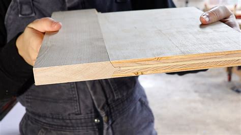 How do you cover the edges of plywood?
