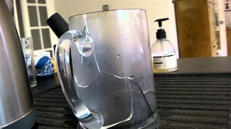 How do you crack glass with water?
