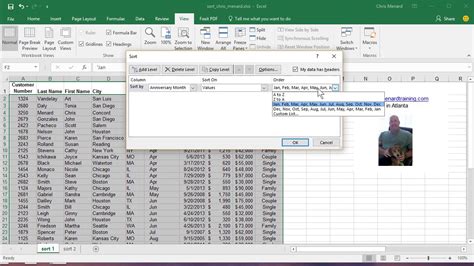 How do you create a custom list in a cell?