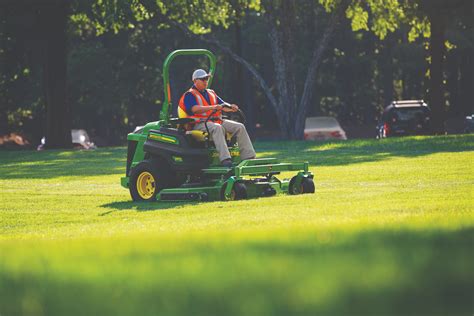 How do you cut grass with a zero turn mower?