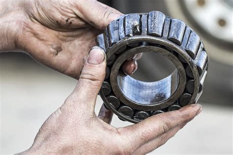 How do you fix bad bearings?