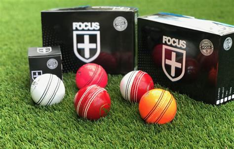 How do you focus on a cricket ball?
