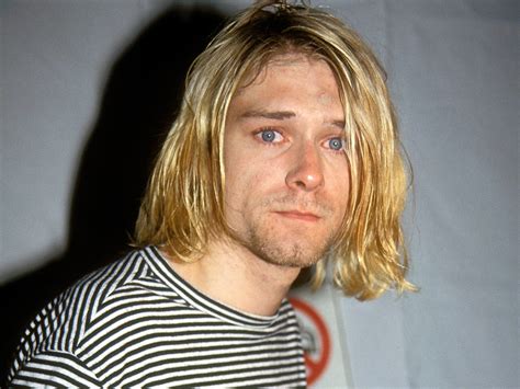 How do you get Kurt Cobain look?