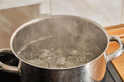 How do you get steam by boiling water?