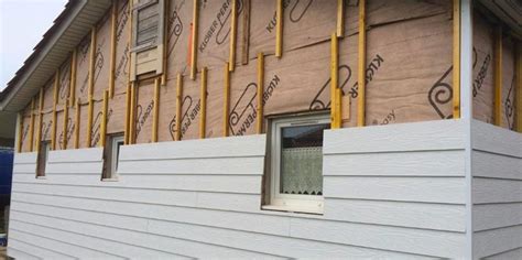 How do you insulate an external wall?