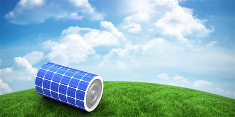 How do you keep solar batteries warm?