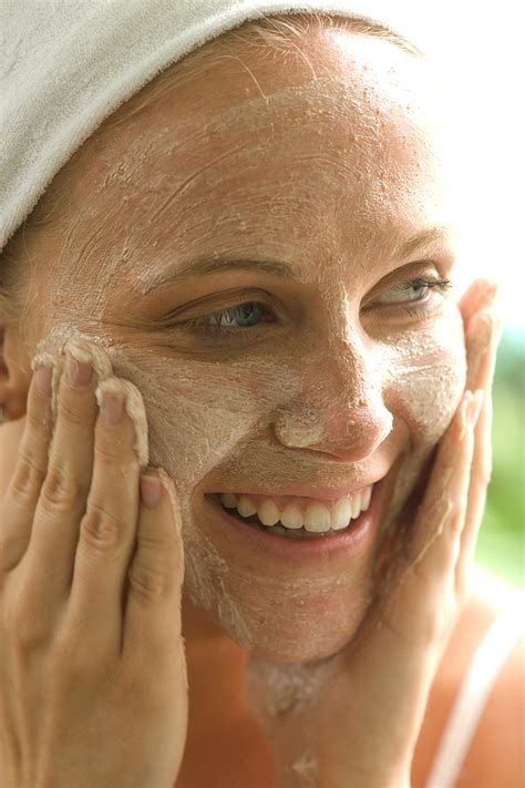 How do you know if your face needs exfoliation?