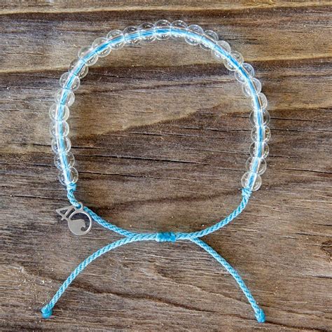 How do you make a 4 ocean bracelet smaller?