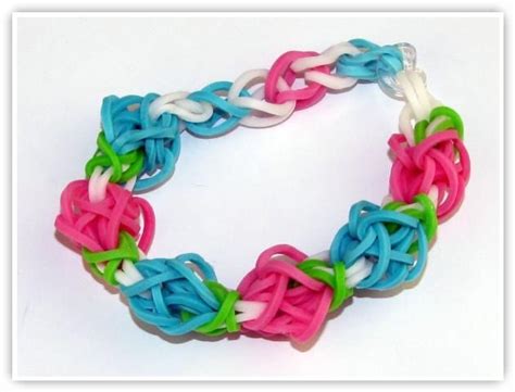 How do you make a tulip loom bracelet?