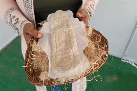 How do you make organic sanitary pads?