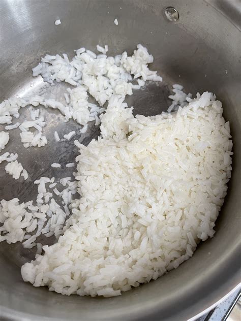How do you make rice glue?