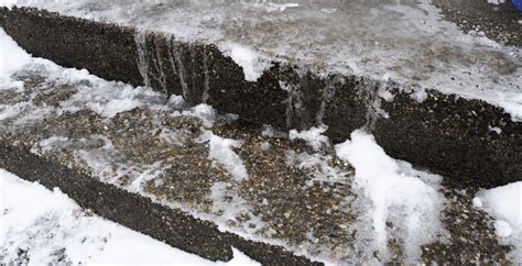 How do you melt ice without hurting concrete?