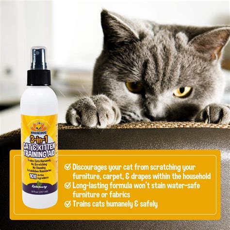 How do you mix vinegar to keep cats away?