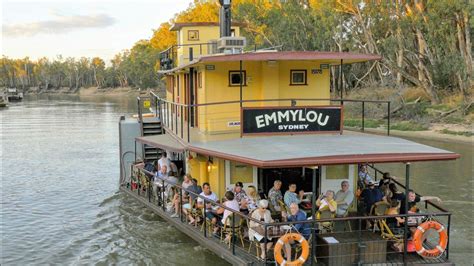 How do you overnight on a boat?