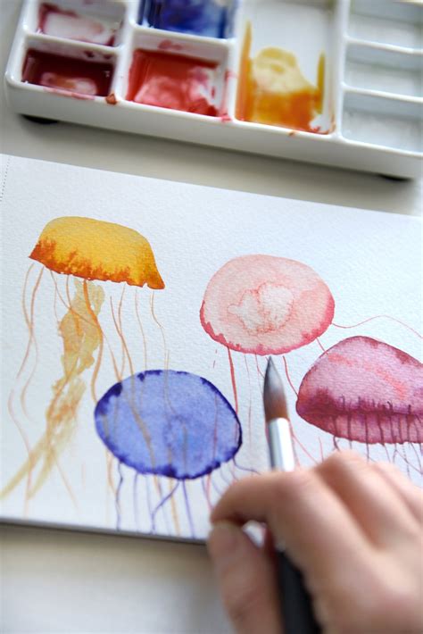 How do you paint your first watercolor painting?