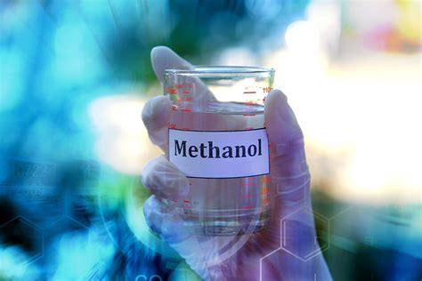 How do you reduce methanol in wine?