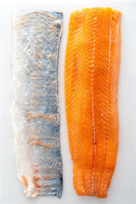 How do you remove raw salmon skin?