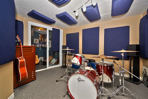 How do you soundproof a room for a music studio?