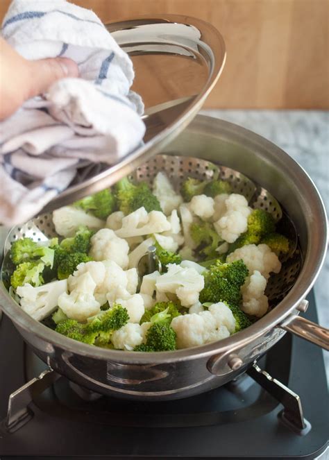 How do you steam cauliflower without a steamer basket?