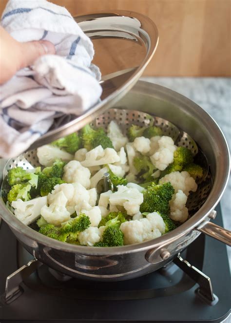 How do you steam vegetables without losing nutrients?