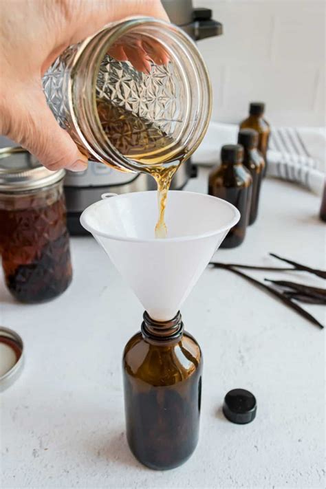 How do you test vanilla extract?