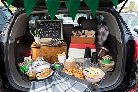 How do you throw a tailgating party?