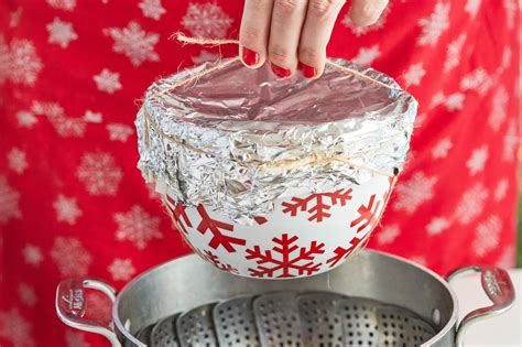 How do you use foil as a steamer?