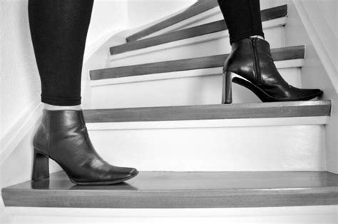 How do you walk silently in heels?
