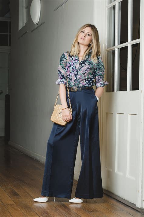 How do you wear wide pants with flats?