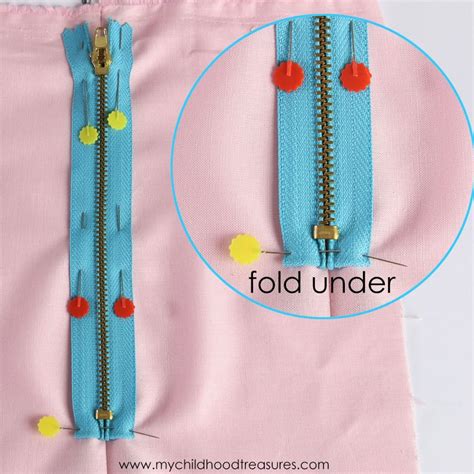 How do you zip a back zipper without yourself?