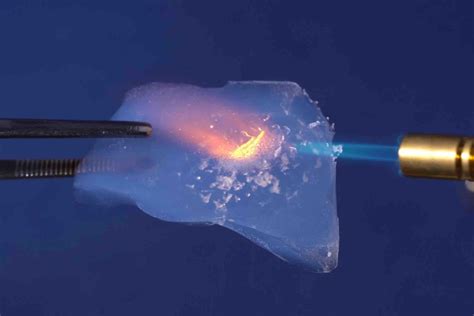 How does aerogel stop a bullet?