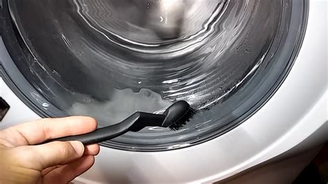 How does self-clean work on washing machine?