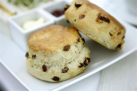 How dry are scones supposed to be?