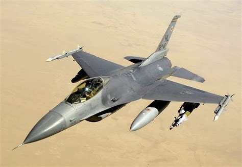 How fast is the F-16?