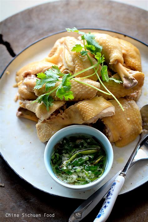 How is Chinese chicken cut?