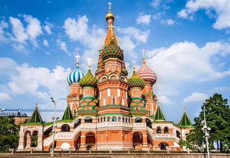How is Russia for tourists?