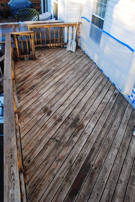 How long after staining can wood get wet?