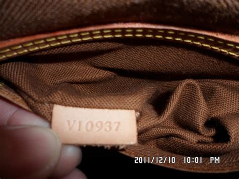 How long are Louis Vuitton serial numbers?