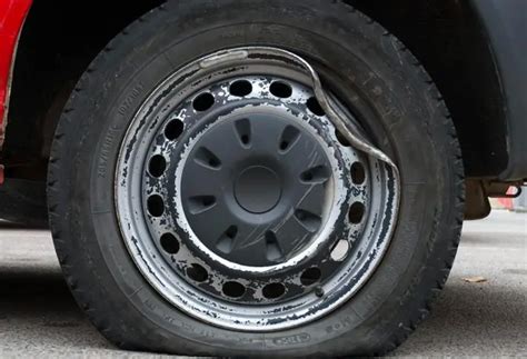 How long can I drive on a damaged rim?