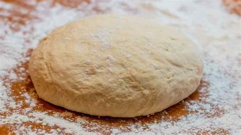 How long can dough sit before going bad?