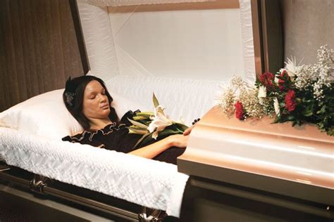 How long can you keep a body in a casket?
